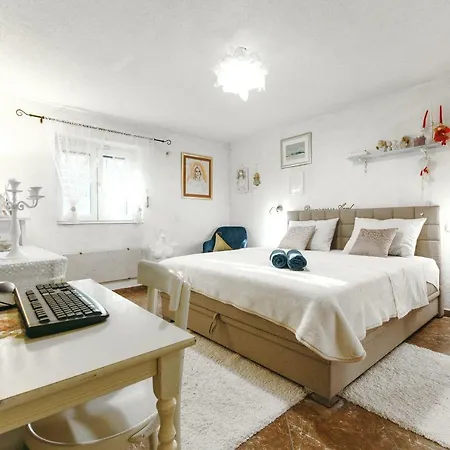 Bingo Apartment